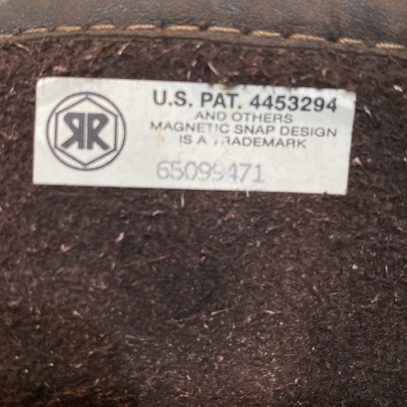 Leather Messenger Bag Color Brown Bag/Backpack Sz 14”x14”x3.5” 1 Button 1Pocket - Picture 10 of 15